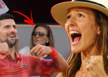 Јелена Ђоковић Одушевила Навијањем у Паризу – овим гестом „купила“ Србе!