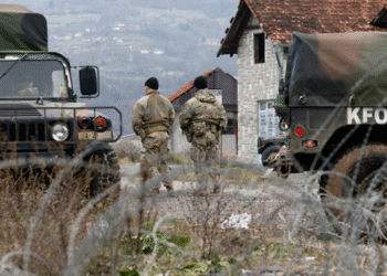 Нова провокација косовских власти: Упад у српске институције на северу Косова и Метохије