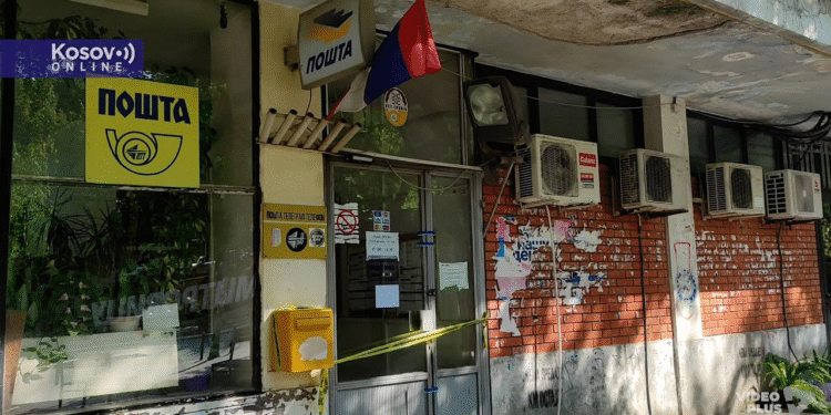 КУРТИ ЗАТВАРА ПОШТЕ НА КОСМЕТУ! Анђелковић: Наћи ћемо начин да помогнемо Србима