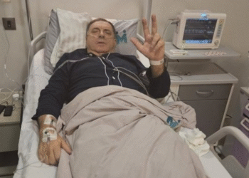 ПРВА ИЗЈАВА ИЗ БОЛНИЧКЕ ПОСТЕЉЕ: Додик се огласио после компликоване операције у Београду