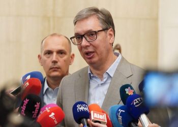 Вучић најавио посету Новом Саду: „Ослободићемо град од оних који мрзе све што је српско“