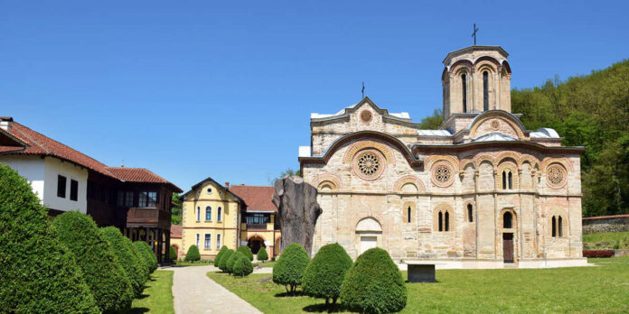 U Ljubostinji obeležen Dan kneginje Milice: Sećanje na ženu koja je održala ranjenu Srbiju