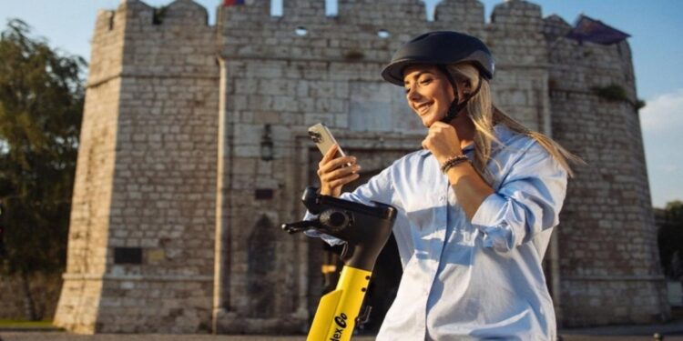 Električni trotineti stigli u Niš – nova slika urbanog prevoza