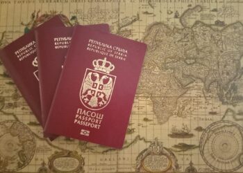 Otadžbina ili EU? Srbi i dvojno državljanstvo – gde može, a gde ne