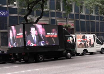 Akcija u Njujorku: „Zaustavite Kurtija da srpska deca žive slobodno“