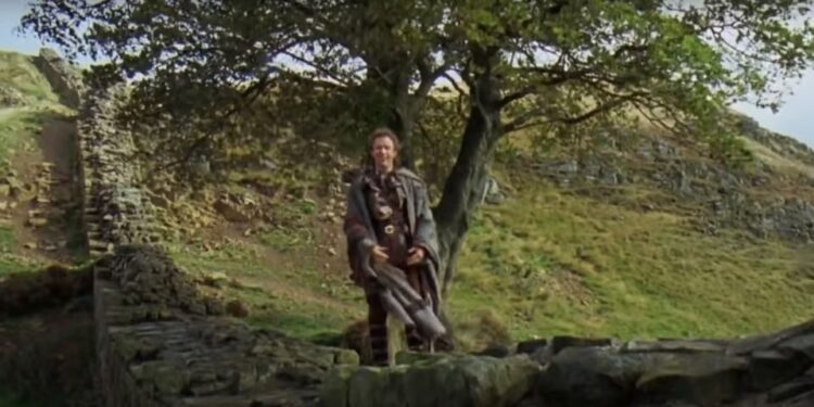 Stablo iz kultne scene „Robin Hooda“ opet spremno za scenu