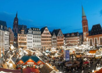 Digitalna dresura u Švajcarskoj: božićna zabranjuje keš i uvodi kazne