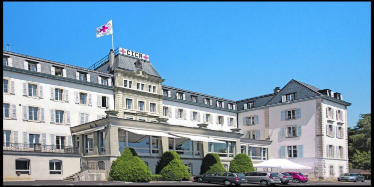 Ko gasi Crveni Krst? Najveća humanitarna sila ostaje bez ljudi i novca