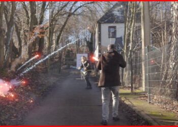 Šta još mora da se desi? Antifa baca bombe na civile!
