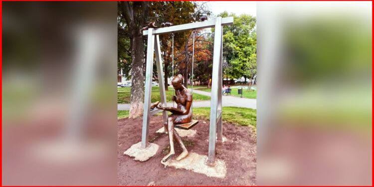 Decenija Beogradskog čitača: Kako je jedna skulptura povezala svet