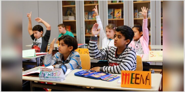 Nemačke škole spuštaju kriterijume da bi migranti lakše učili