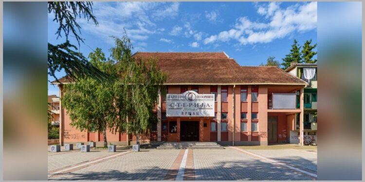 Osam decenija od prvog aplauza u Vršcu