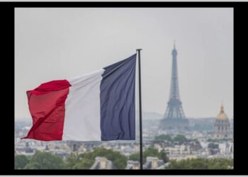 U Parizu: 310 milijardi novo zaduženje, dug Srbije manji nego ikada!