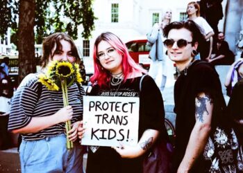 Trans-trend kod Generacije Z: Prolazna moda ili simptom dublje krize?