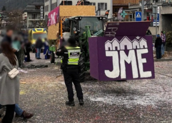 Tragična eksplozija na karnevalskoj povorci u kantonu Vale: 11 povređenih, jedan teško