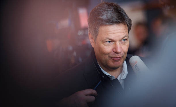 Milioni bačeni u vetar: Propala Habekova fabrika baterija u Nemačkoj