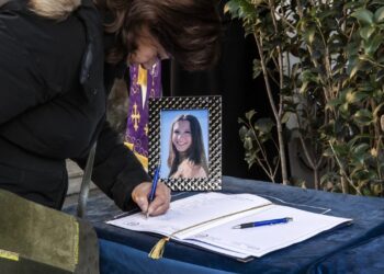 Nakon požara u Švajcarskoj: Porodica stradale italijanske devojčice traži pravdu