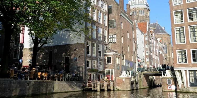 Od Irana do Amsterdama: Da li se rat seli na ulice?