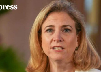 „Ostavili su nas u Dubaiju“: Austrijski preduzetnik napao ministarku Majnl-Rajzinger