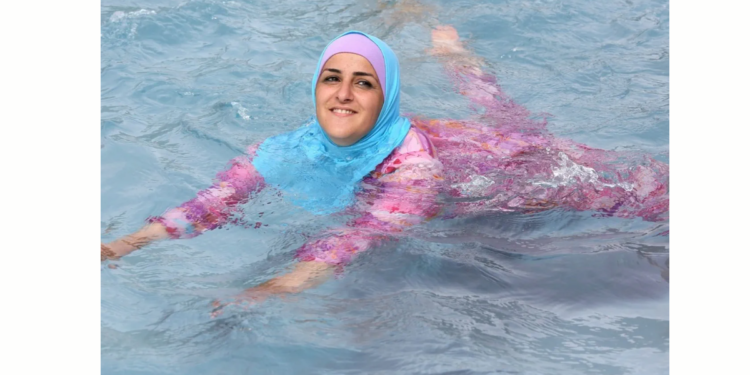 Švajcarski kanton zabranio muslimankama da se kupaju u burkiniju