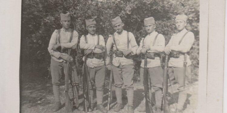 Ispod masline na Krfu: Sudbina Ljubomira Nešovića iz Kremana