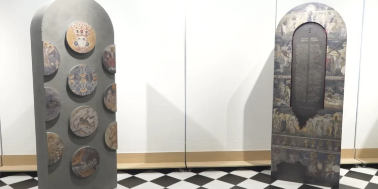 Istina o ugroženim svetinjama Kosmeta pred publikom u Leskovcu