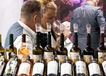 Srpska vina i rakije osvojila dijasporu u Cirihu