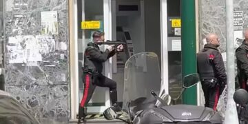 Spasilačke jedinice oslobodile 25 talaca nakon pljačke u Italiji