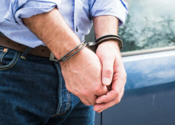 Hapšenje u Ticinu: Nastavnik optužen za seksualne radnje sa decom