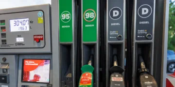 ,,Reži svima po malo“: Švedska ostaje bez benzina zbog rata na Bliskom istoku