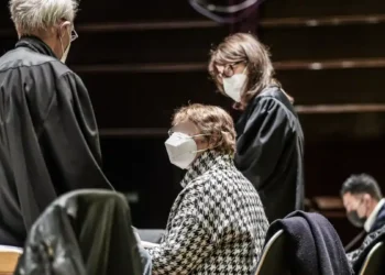 Bivša direktorka azila ostala bez svega, gubi status i penziju: Skandal sa migrantima u Bremenu!