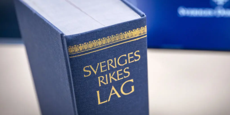 Užas u u Stokholmu, majku isekao na komade: Sin ide na veštačenje