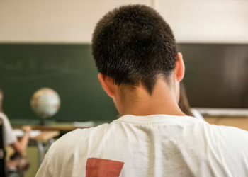 Sprečen masakr u austrijskoj školi: Kod 14-godišnjaka pronađeni pištolji i spisak