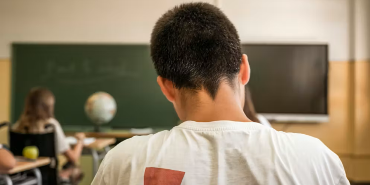 Sprečen masakr u austrijskoj školi: Kod 14-godišnjaka pronađeni pištolji i spisak