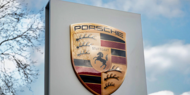 Nemački luksuz na udaru krize: ,,Porsche“ prvi put posle 20 godina ukida premije radnicima!