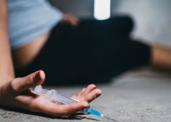 Devojčice od 13 godina umiru predozirane na ulici: Narko – epidemija među decom u Inzbruku