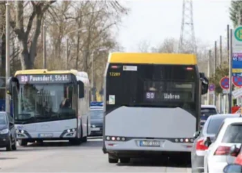 Nemačka: Dečak (13) iz Iraka pretukao vozača autobusa do kome, a neće ići u zatvor!