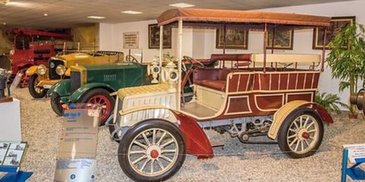 Prvi auto na srpskoj kaldrmi: Mašina koja je 1903. iznenadila prestonicu