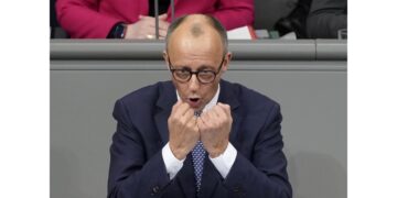 Merc najavio: Državna penzija više ne garantuje životni standard