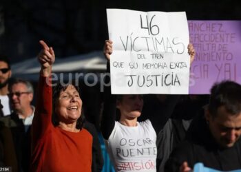 Porodice žrtava železničke tragedije u Španiji traže ostavku ministra Oskara Puentea