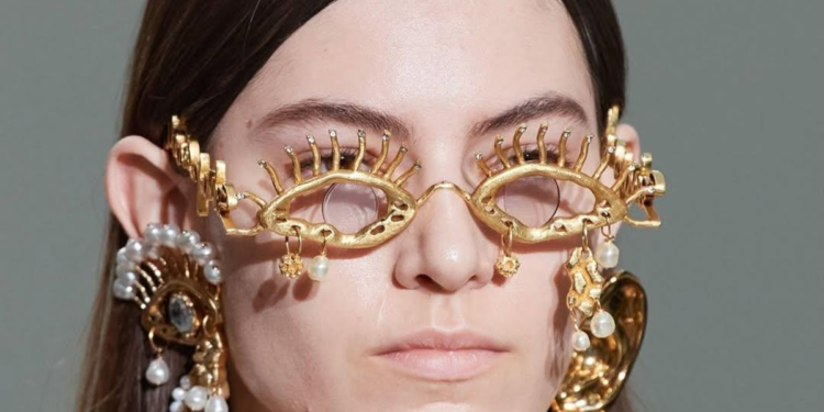 Teatralnost za sunce