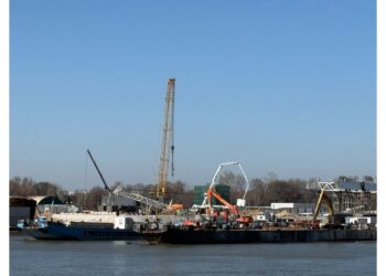 Na levoj obali Save gradi se novo pristanište za naftu i derivate