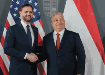 Tramp i Vens stali uz Orbana: Brisel optužen za mešanje u izbore