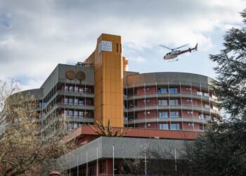 Švajcarska: Medicinski kartoni žrtava požara u Kran-Montani zaglavljeni na carini