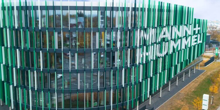 Nemački gigant ,,MANN+HUMMEL“ tone: 600 porodica ostaje na ulici