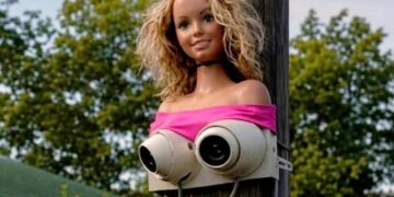 Kamere koje mame lopove da dugo gledaju pravo u njih