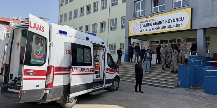 Novi napad u Turskoj školi: Četiri osobe poginule, 20 ranjenih