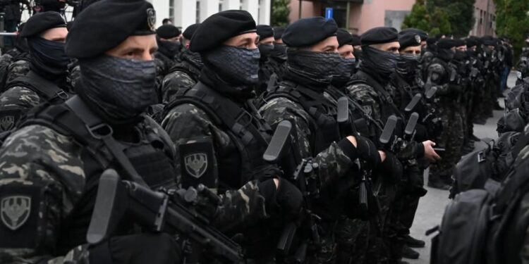 Jedinice Kobre pred Predsednikom Srbije prikazale vrhunsku spremnost