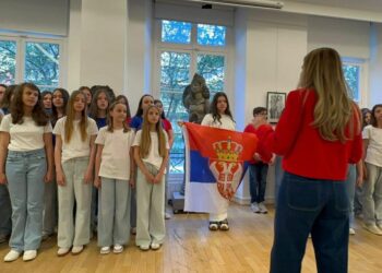 Dečji hor iz Kosovske Mitrovice osvojio Pariz