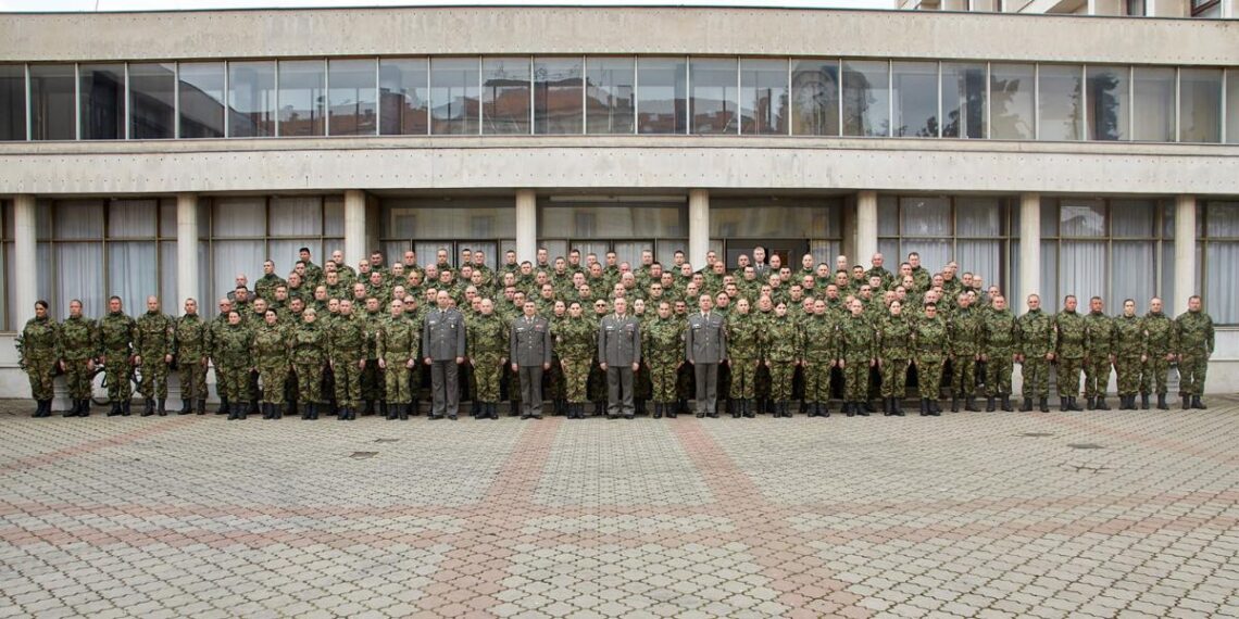 Država nagradila najvernije: Profesionalni vojnici dobili stalni radni odnos